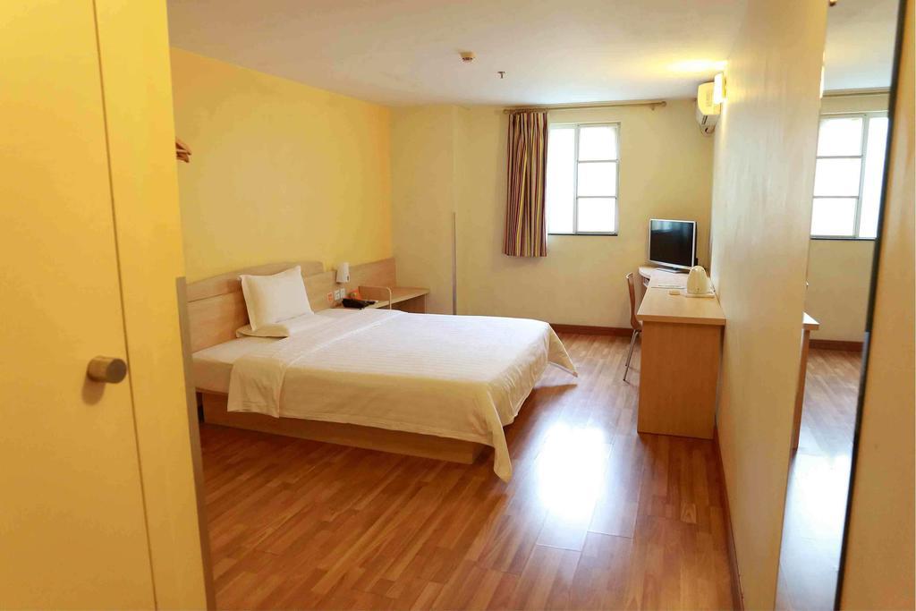 7Days Inn Dalian Heishijiao Software Park Habitación foto